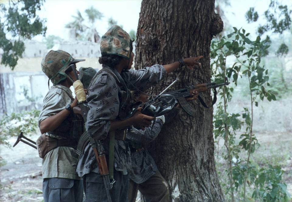 தமிழீழ விடுதலைப் புலிகளின் புலிப்பாய்ச்சலும் பின்னோக்கிப் பாய்ந்த சிங்கள இராணுவமும்